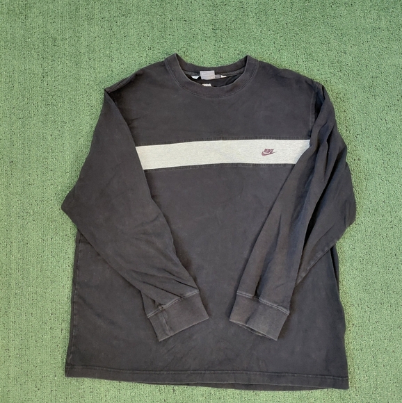 Nike Other - VINTAGE Nike Heavyweight Grey Stripe Embroidered Burgundy Logo Long Sleeve Shirt